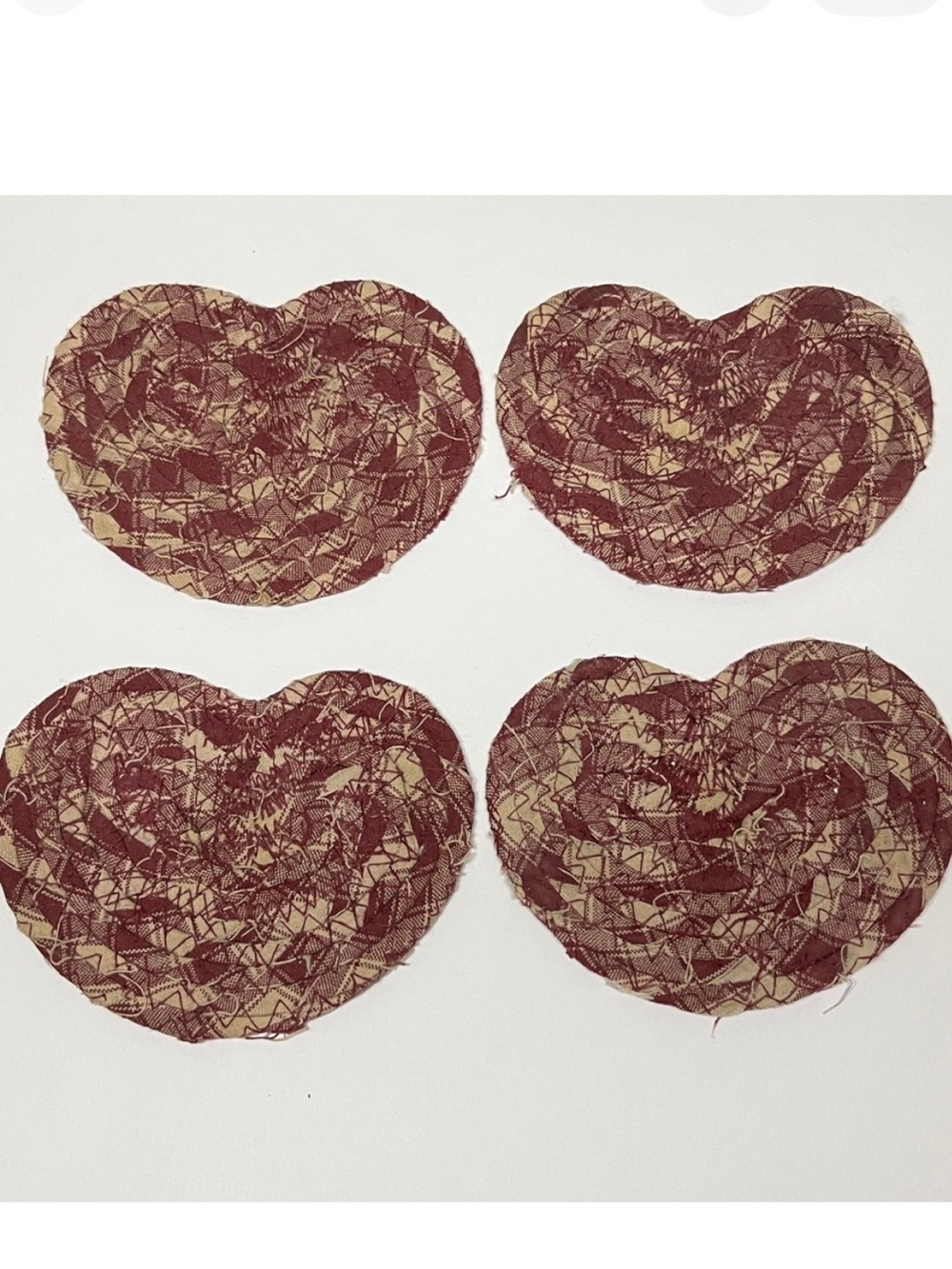 4pc Vintage Americana Heart Coaster Set Burgundy & Cream Braided Fabric Set